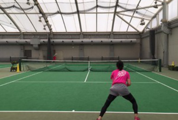 インドアコートの張替え完了♪