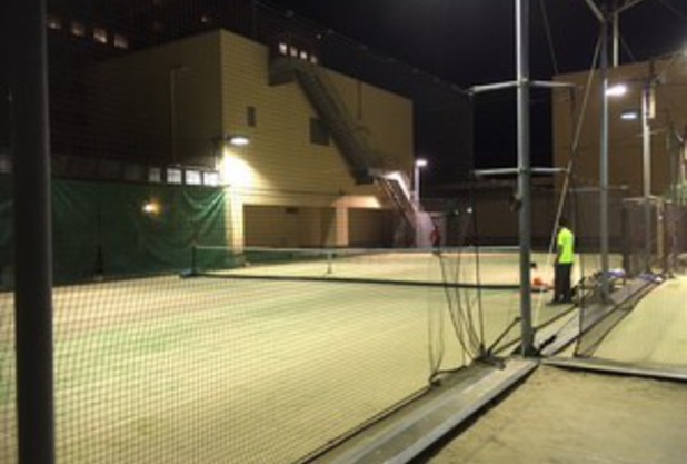 ジュニア対スタッフ