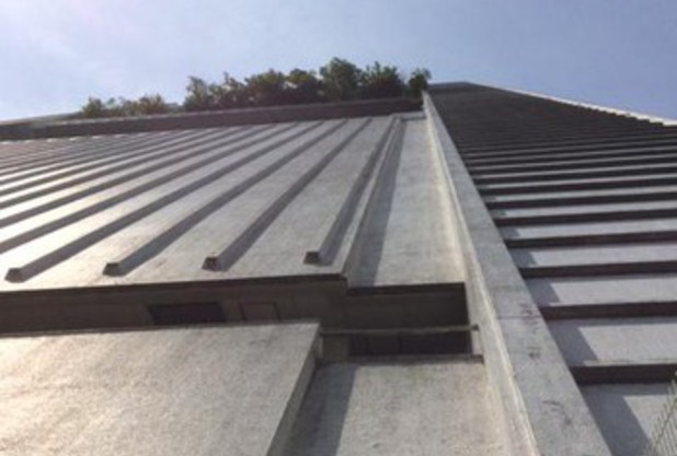 ☆地上40メートルのテニスコート☆