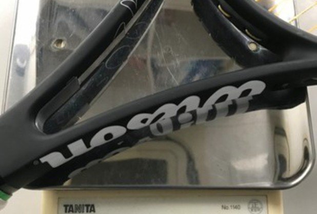 ラケットの重さ