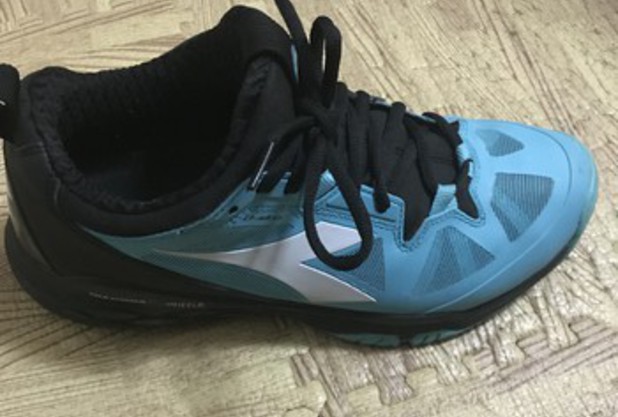 同じシューズを二足買いましたが