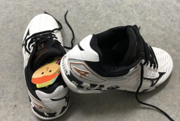 ニューシューズ