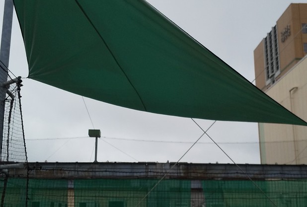 三角シェード取り付け完了！