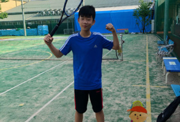 テニスは長生きの秘訣？！