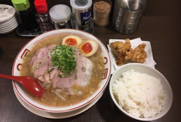 さて、どこのラーメンでしょうか？