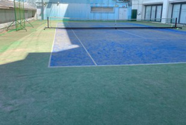 お盆明けのコート