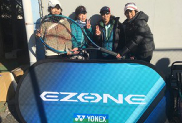 新春はガット張替えて♬