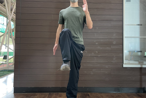 ボールに速く追いつけるようになるために