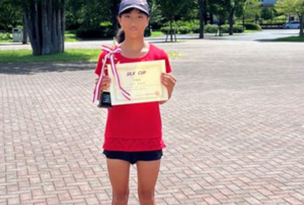 JP 赤崎琉夏選手 関東公認シルクカップ 女子14歳以下 単準優勝　復優勝！　