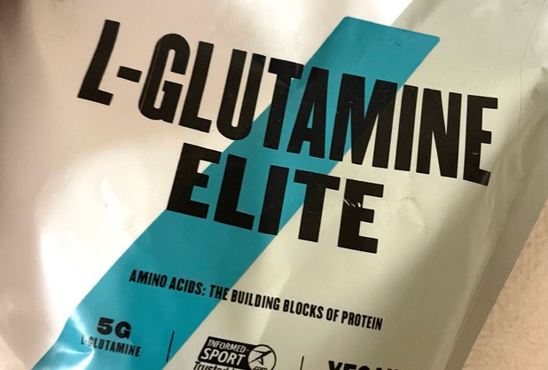 肌寒い時こそ、テニス！！