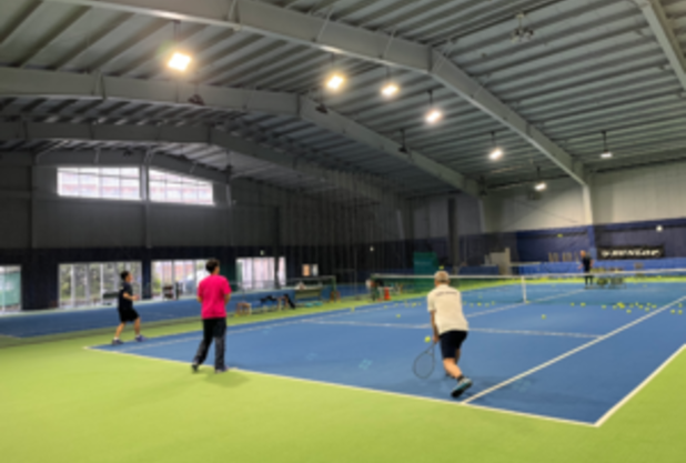 火曜の球出し練習