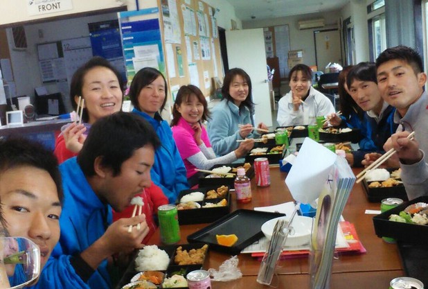 美原の森スタッフ総出で大掃除