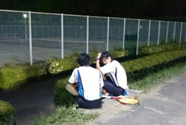 昭和の森テニス部