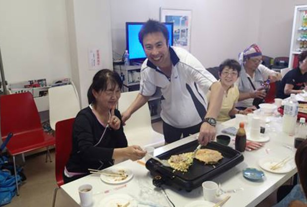 ５/３'わいわいテニス、お好み焼き＆焼きそば'