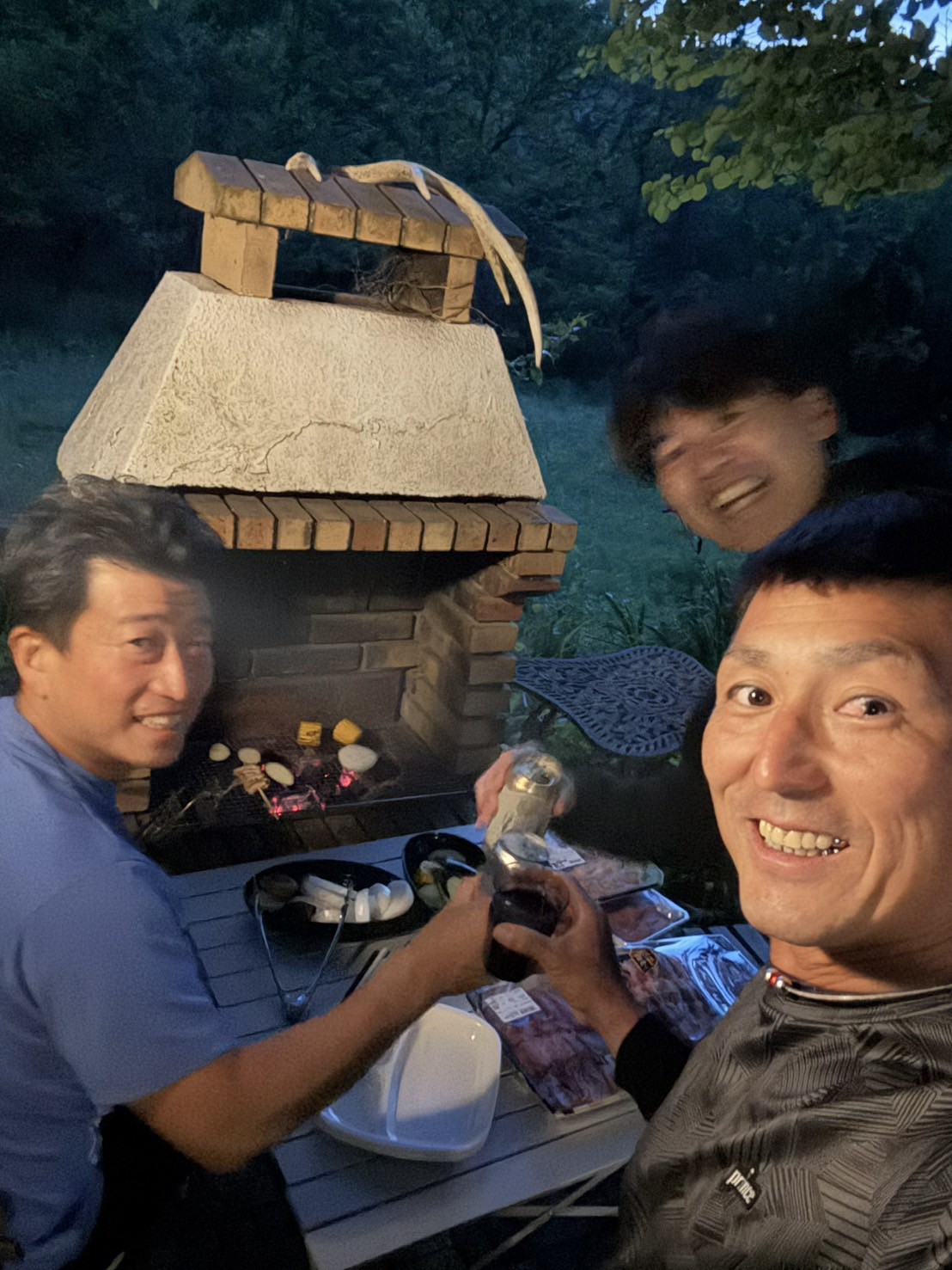 azamino2605111-3.jpeg