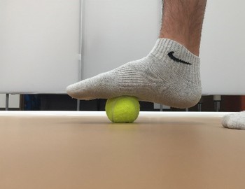膝が痛いのは膝が悪いから その2 コンディショニングコラム テニスのためのコンディショニング 関東 関西を中心にテニス 関連事業を展開する会社テニスユニバース 膝が痛いのは膝が悪いから その2 コンディショニングコラム テニスのためのコンディショニング 関東 関西を中心にテニス 関連事業を展開する会社テニスユニバース